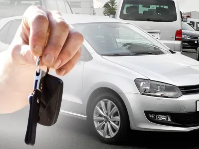 5 raisons de louer une voiture citadine